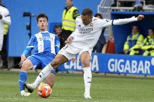 ❌姆巴佩生涯红牌停赛场次达9场，6年前类似飞踹停3场，现停1场