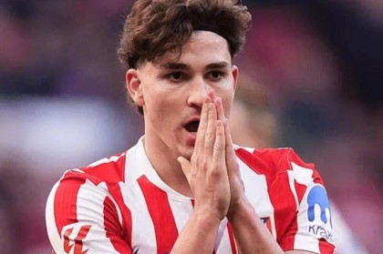 必发官网-切尔西召回前锋福法纳拟出售，巴黎等队关注马竞阿尔瓦雷斯|每日邮报|英格兰|卡拉古鲁克|马德里竞技|None_新浪体育_新浪新闻